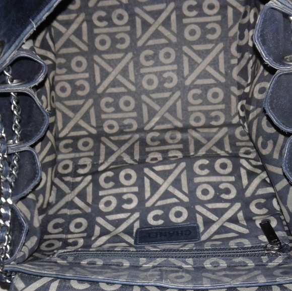 Authentic Chanel Flap Reissue Accordian Chocolate - Picture 4 of 8